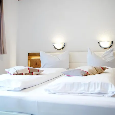 Отель Smart B&b1 Bb1 124