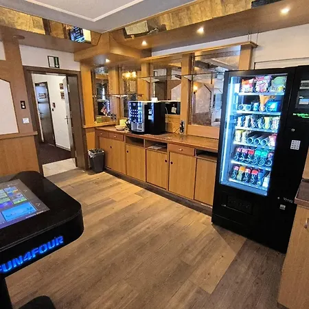 Smart B&b1 Bb1 124 Hotel *